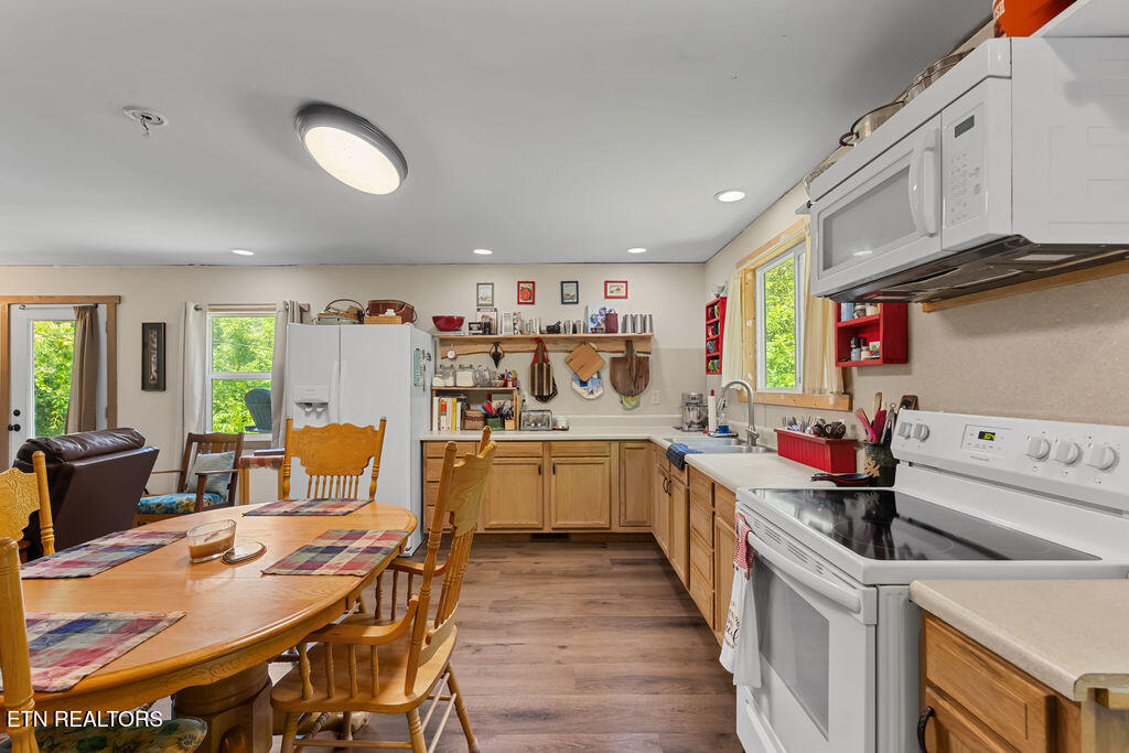 1424 Clabo Hollow Road Sevierville TN 37876