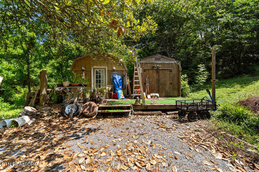 1424 Clabo Hollow Road Sevierville TN 37876
