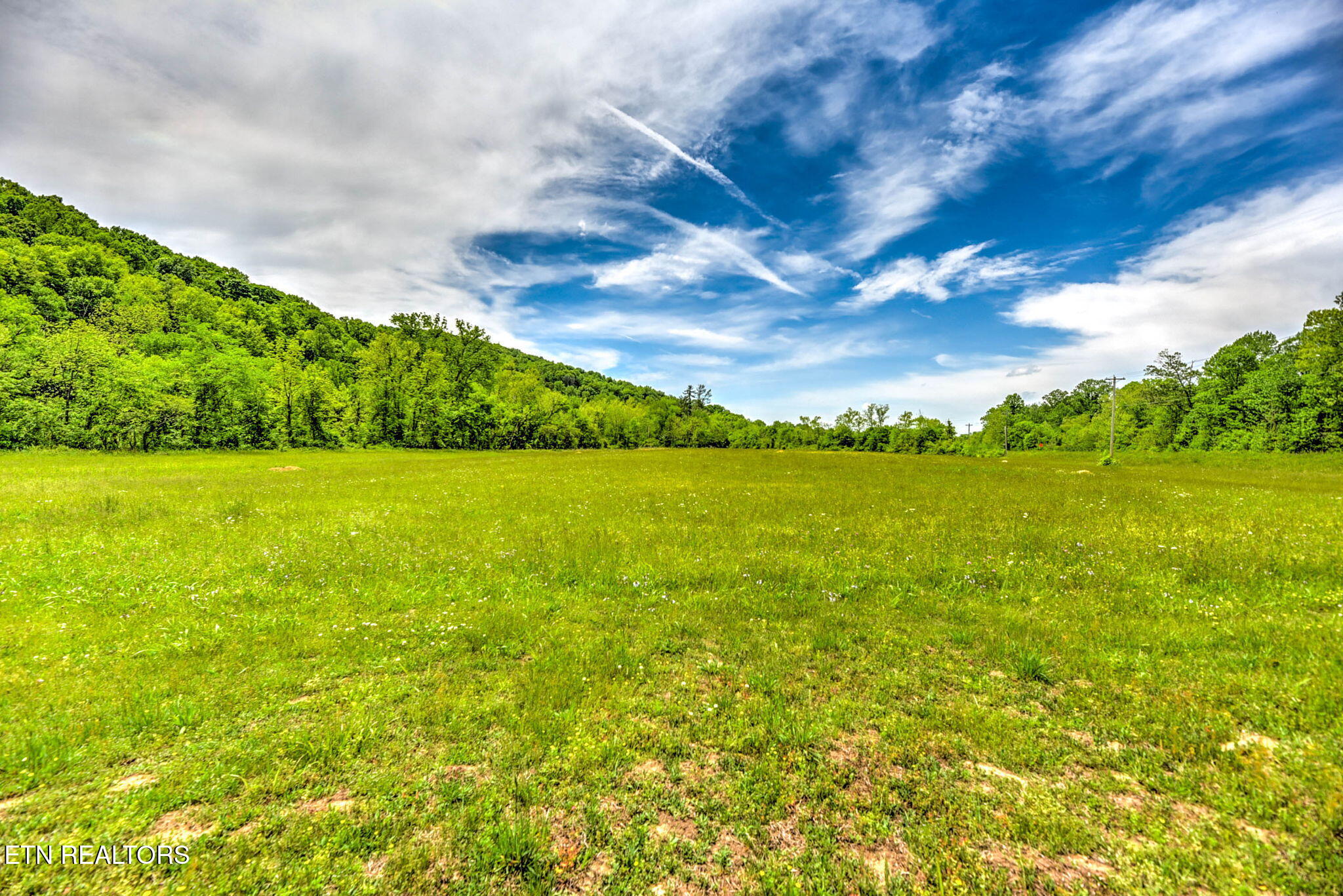 2073 Oliver Springs Highway Clinton TN 37716