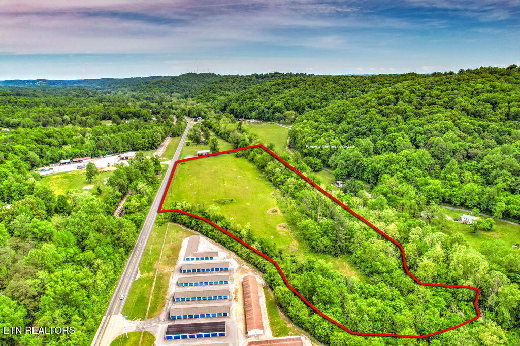 2073 Oliver Springs Highway Clinton TN 37716