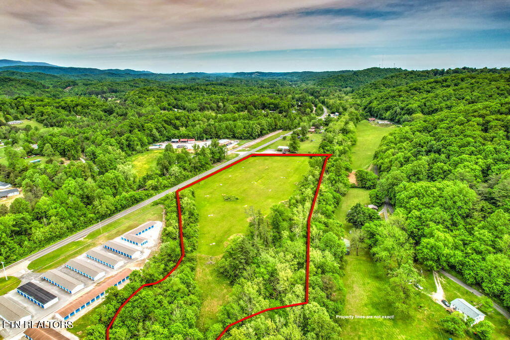 2073 Oliver Springs Highway Clinton TN 37716