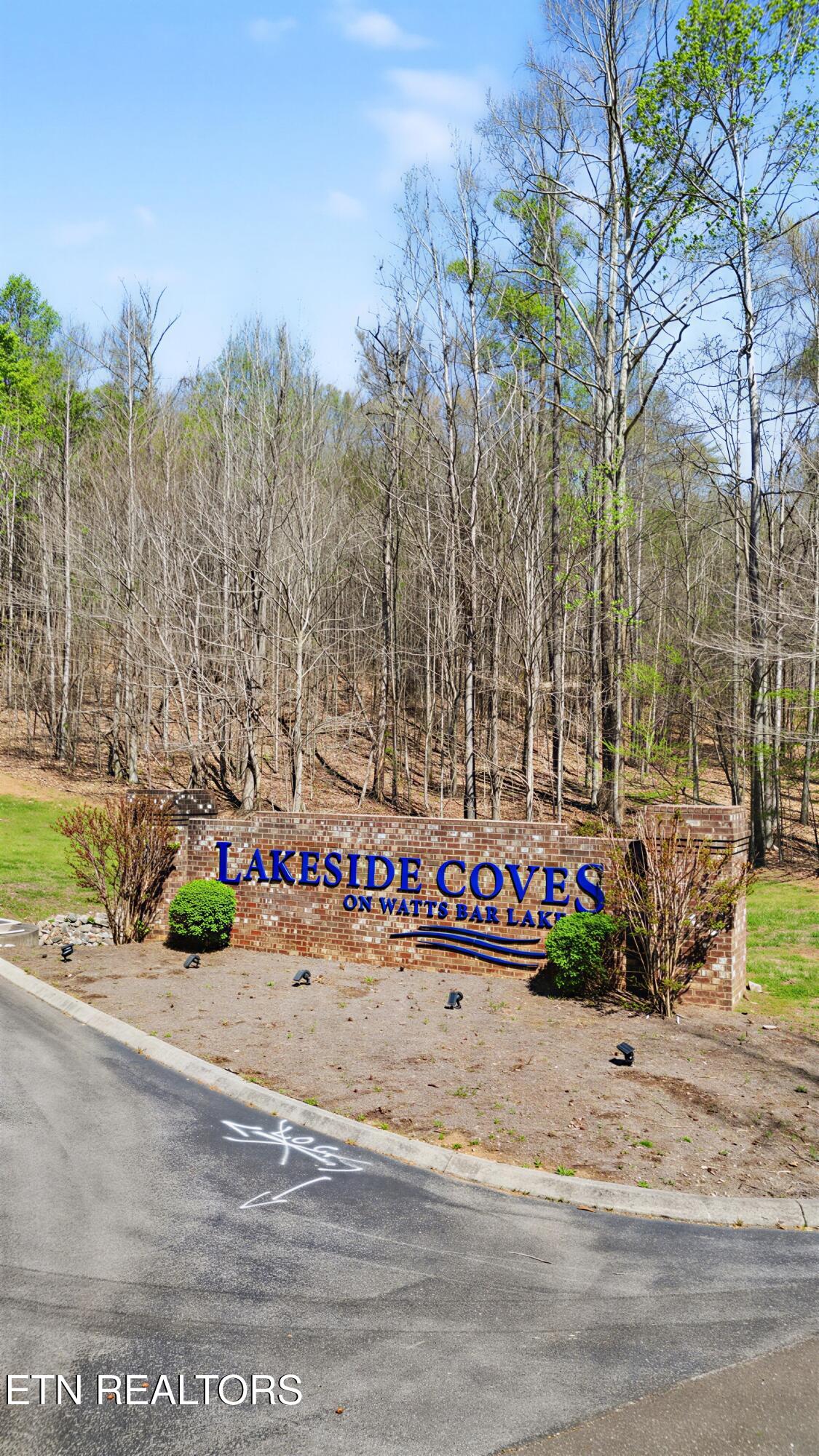 115 Cozy Cove Way Ten Mile TN 37880