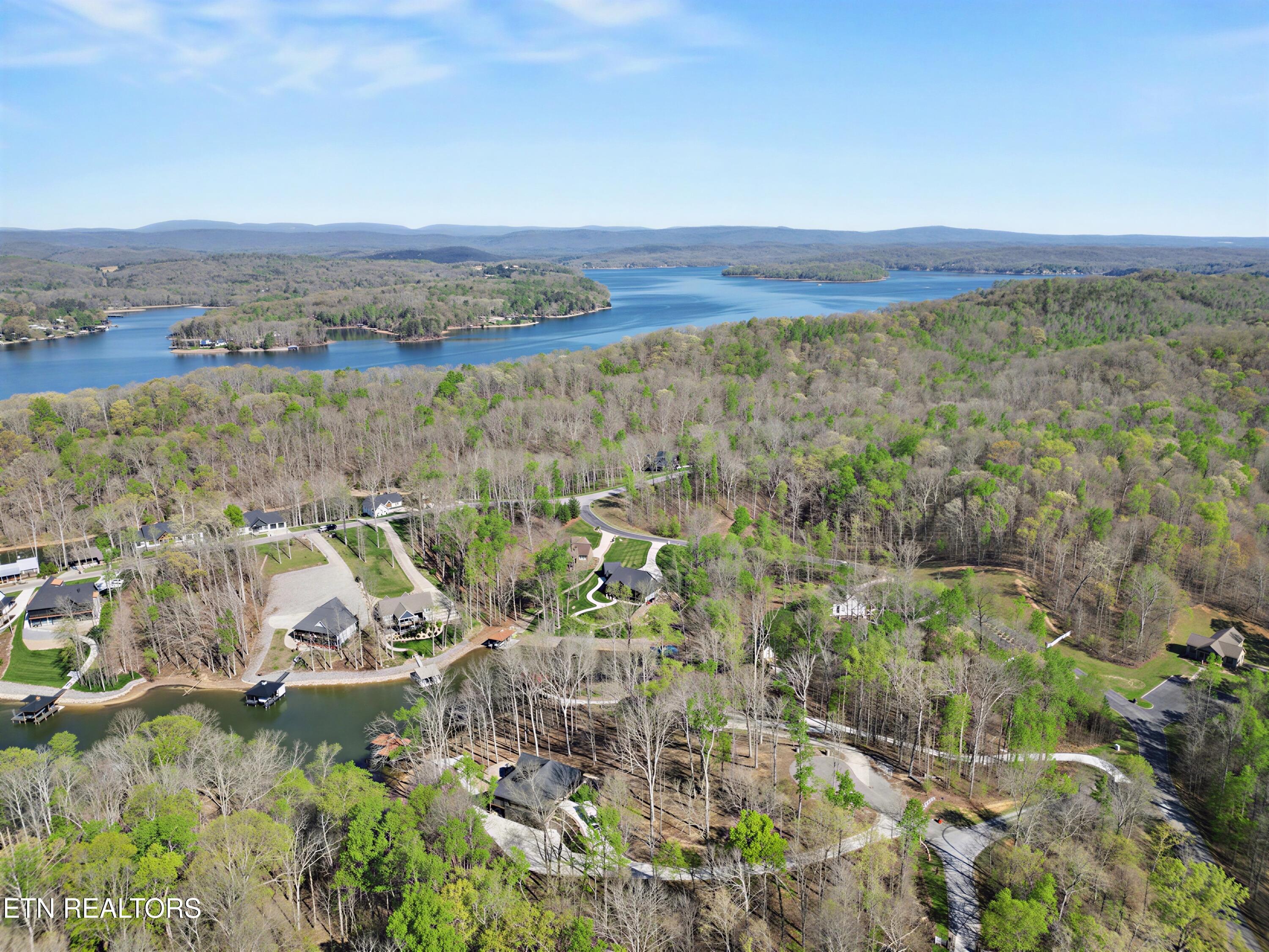 115 Cozy Cove Way Ten Mile TN 37880