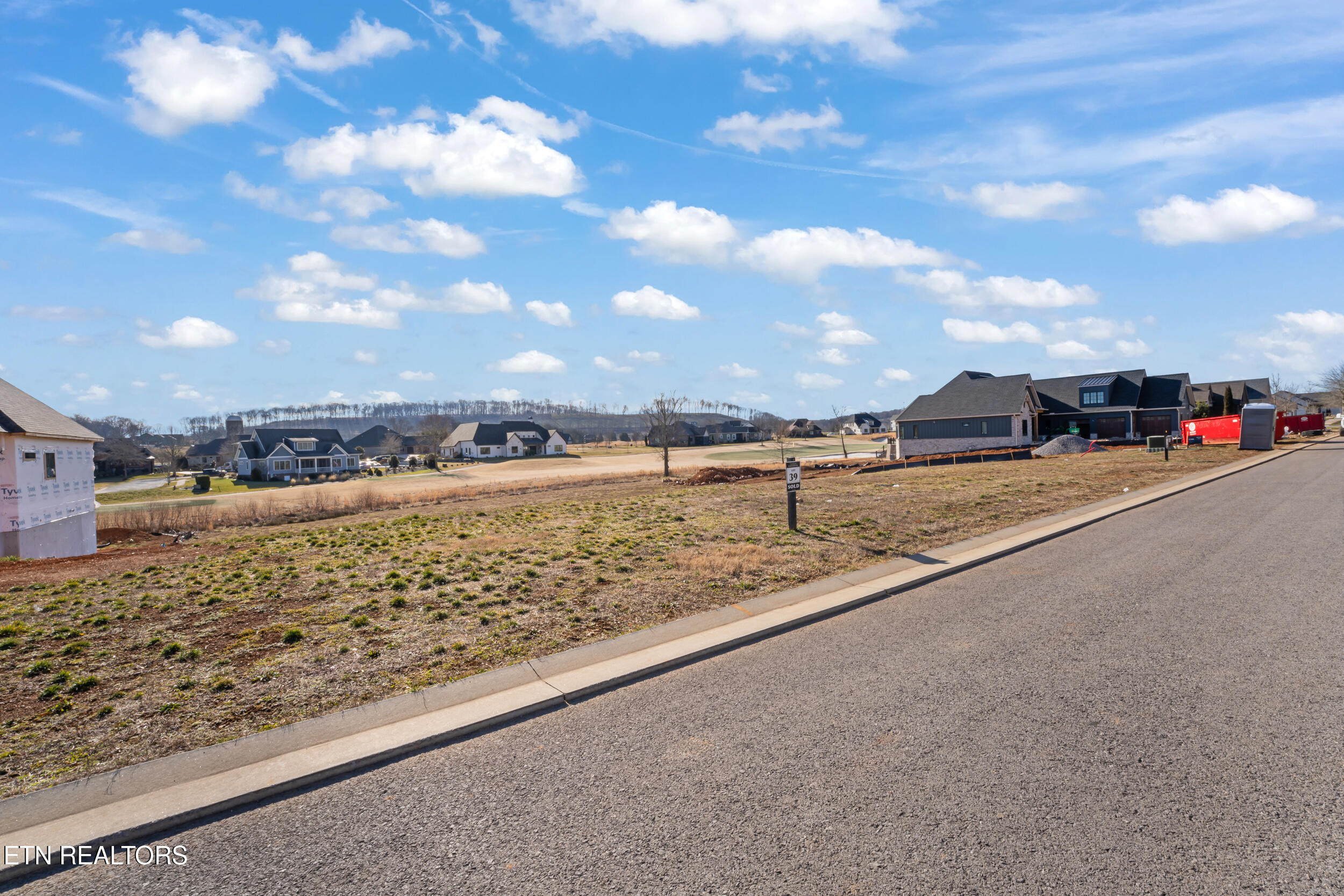 2370 Chestnut Lane Loudon TN 37774