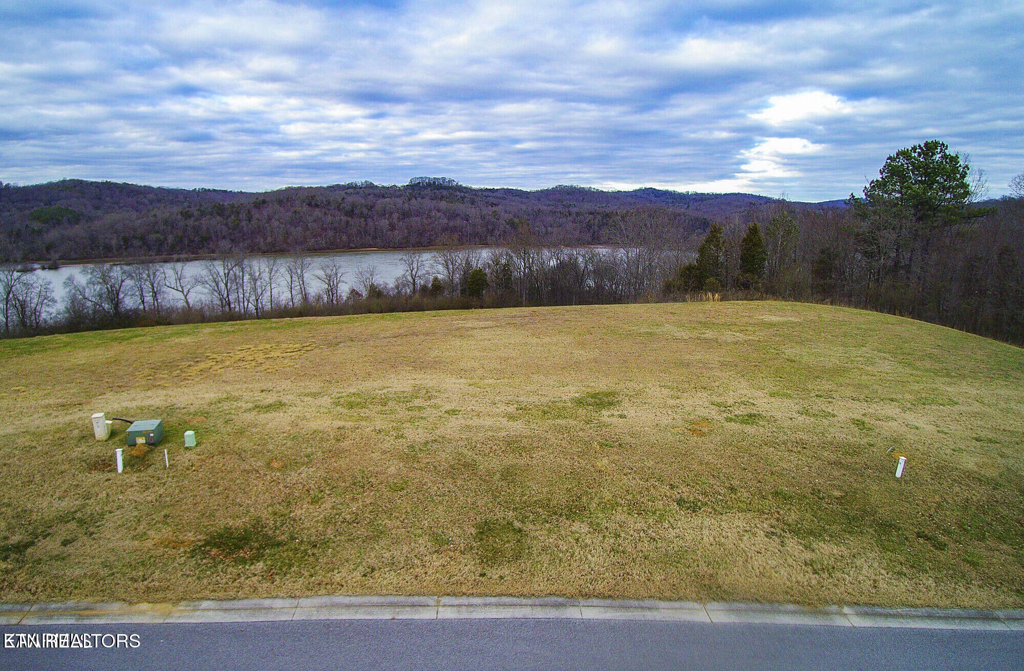 2619 Persimmon Ridge Loudon TN 37774