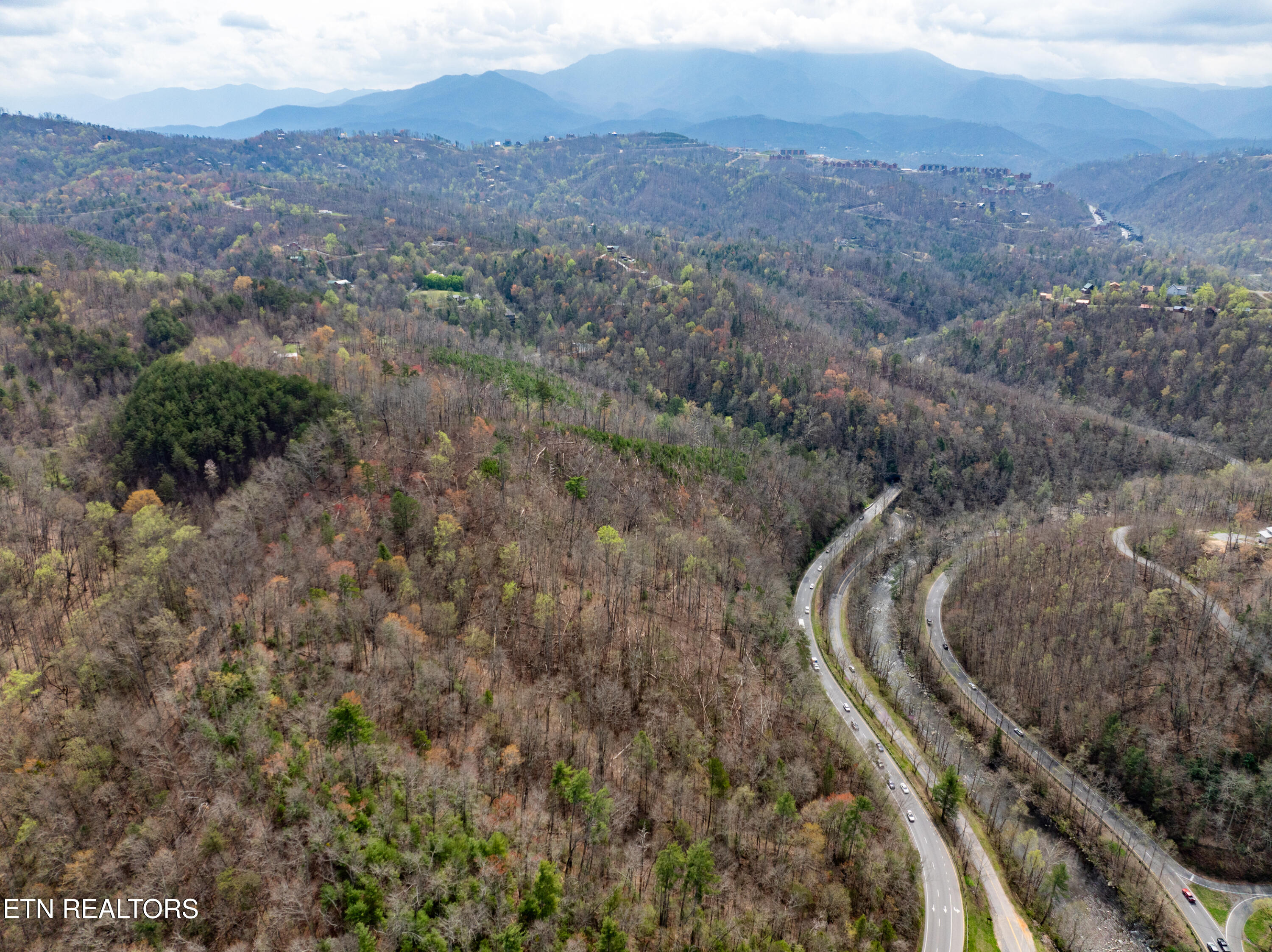 4274 S King Branch Road Sevierville TN 37876