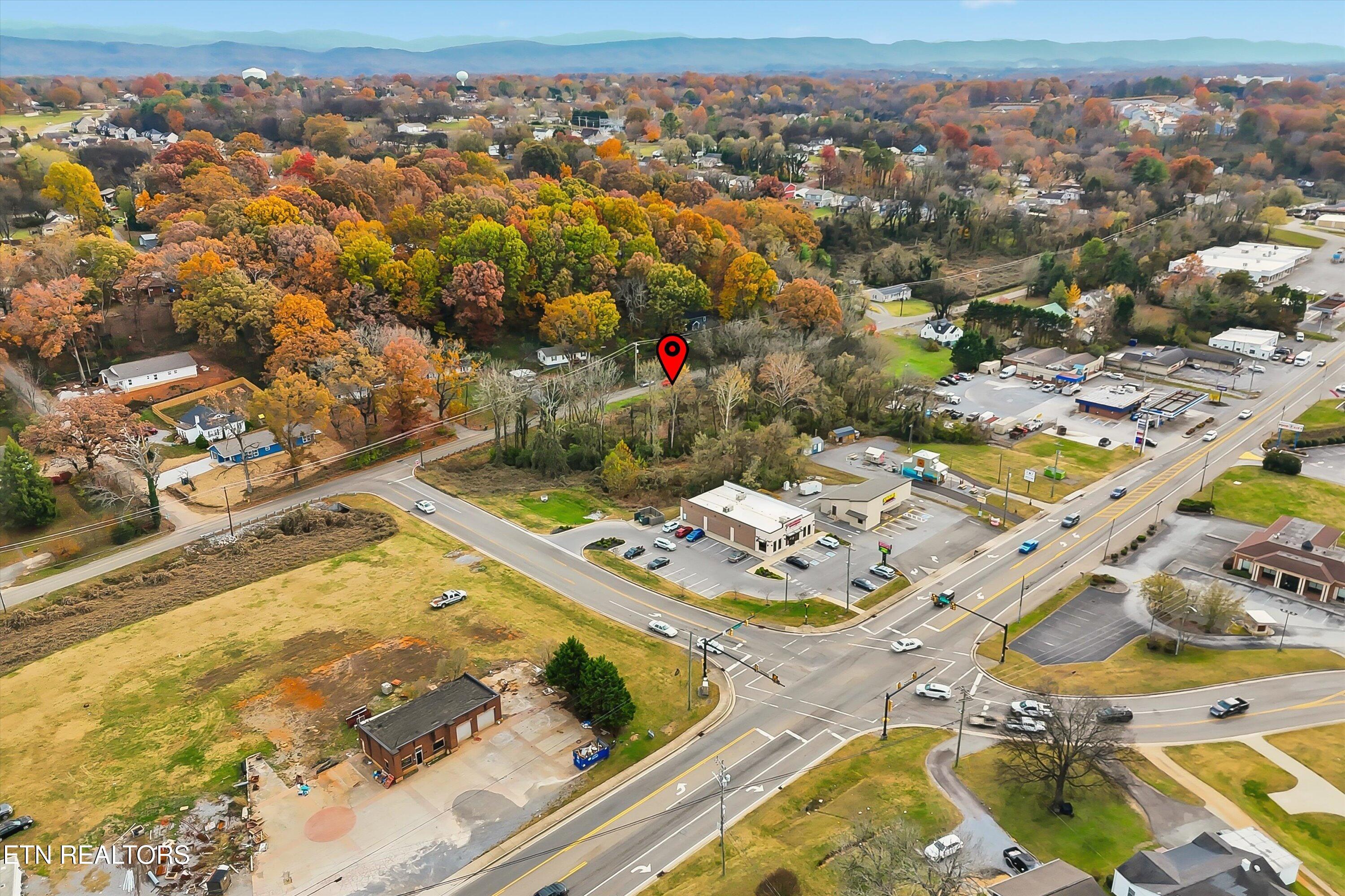 Old Knoxville Pike Maryville TN 37804