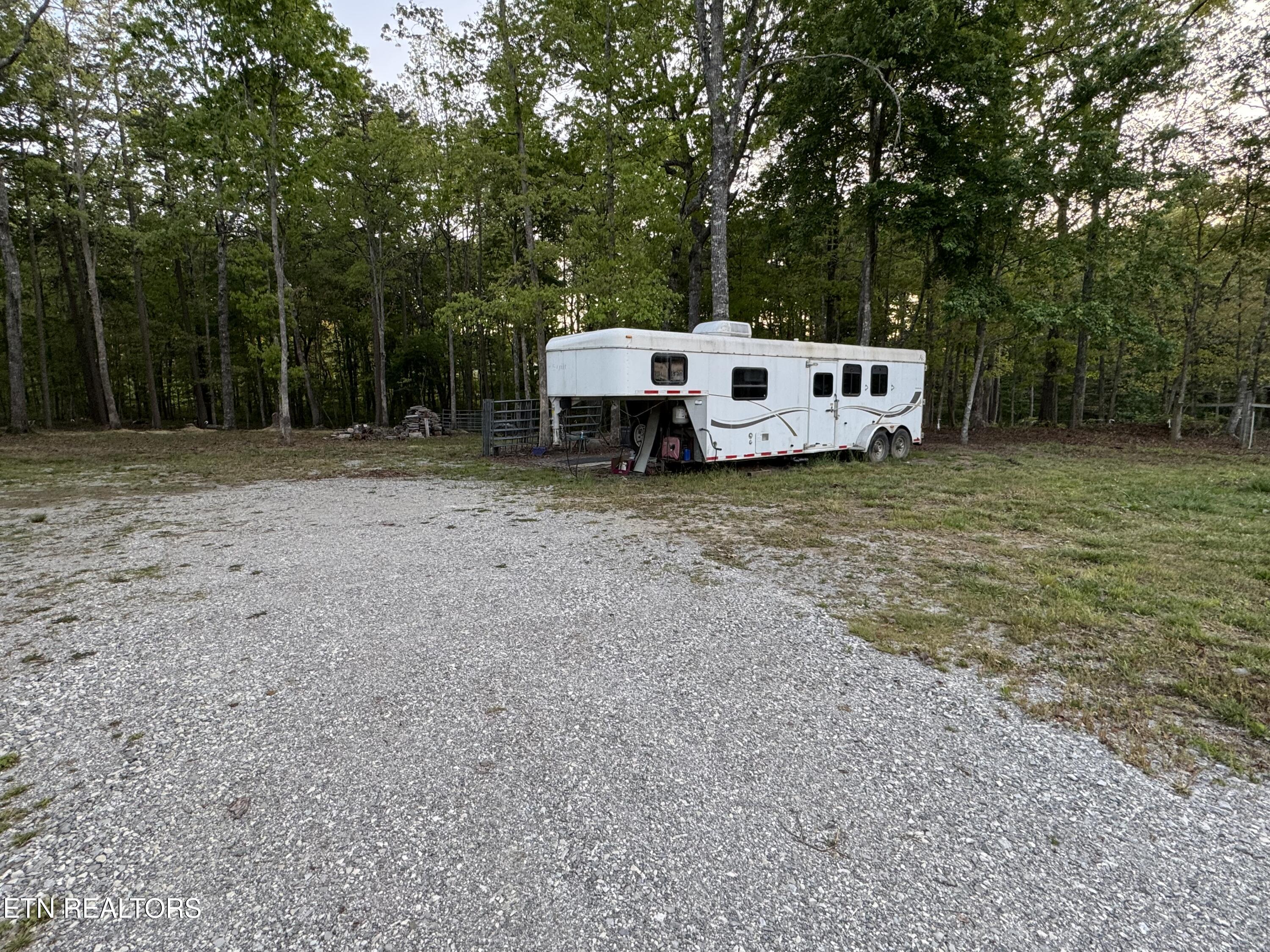 115 Legacy Way Jamestown TN 38556