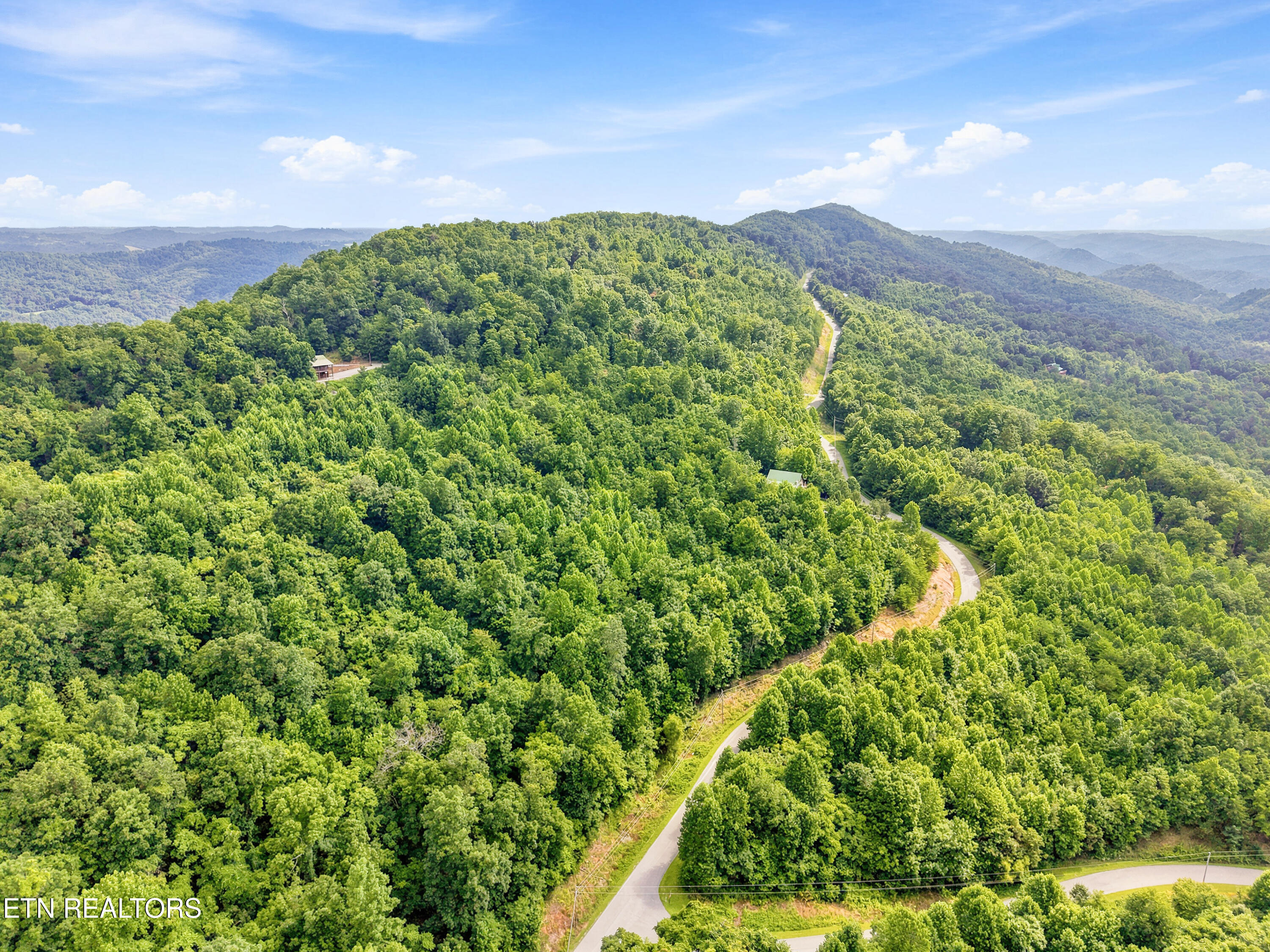 Chimney Rock Road New Tazewell TN 37825