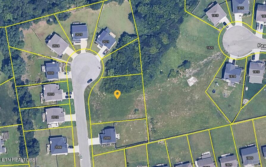 1820 Pear Wood & 0 Mahogany Wood Trail Knoxville TN 37920