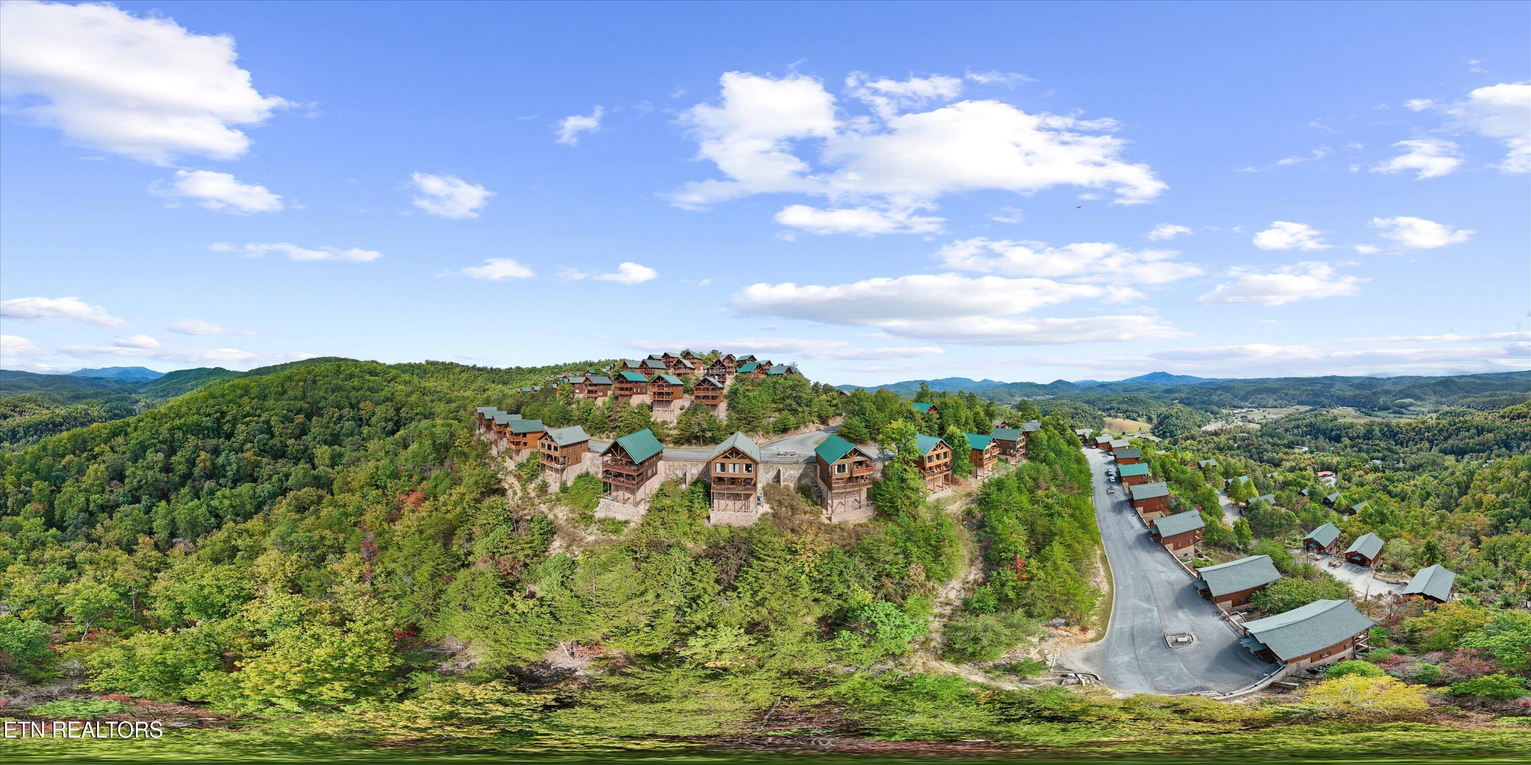 2820 Mountain Glory Trail Sevierville TN 37876