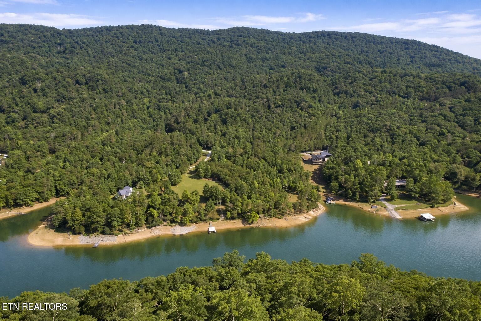 Black Fox Harbor Road Washburn TN 37888