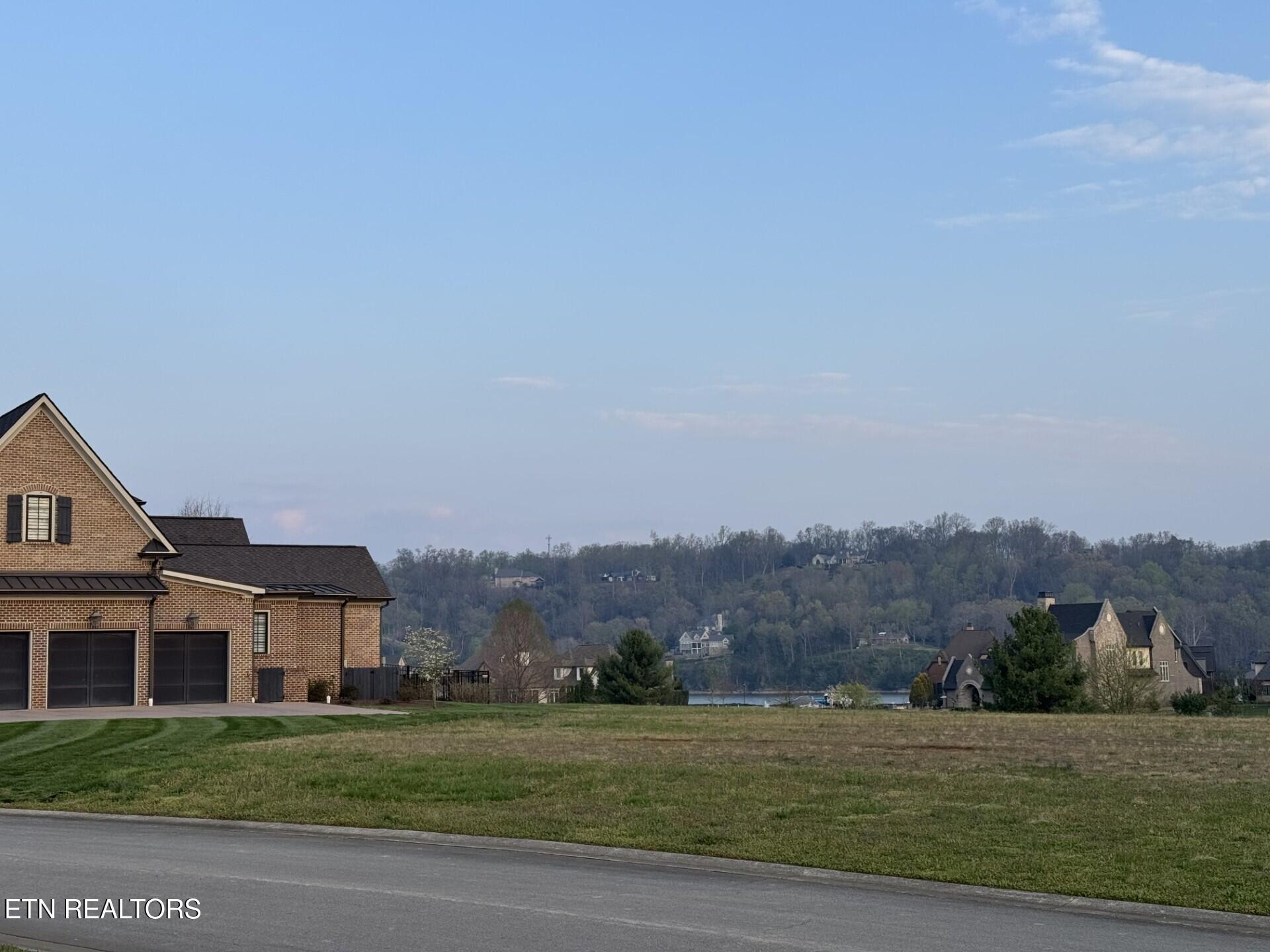 Newport Park Way Louisville TN 37777