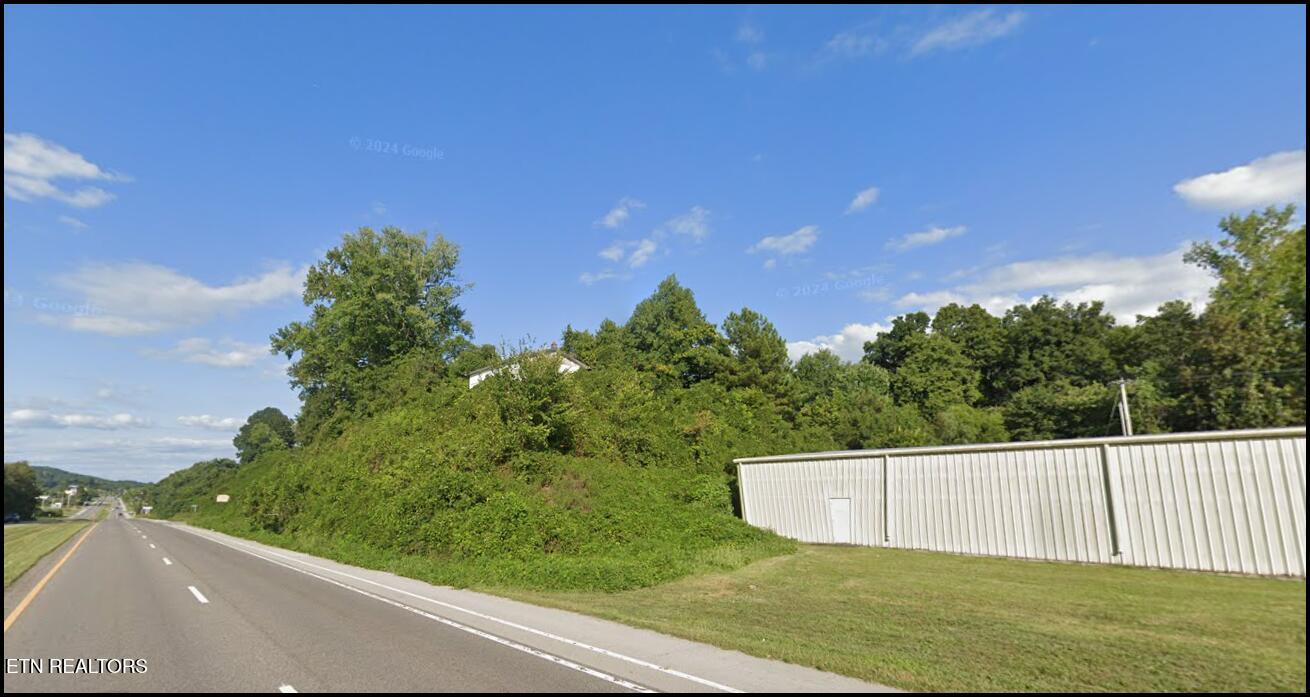 104 Henry Davis Road Harriman TN 37748