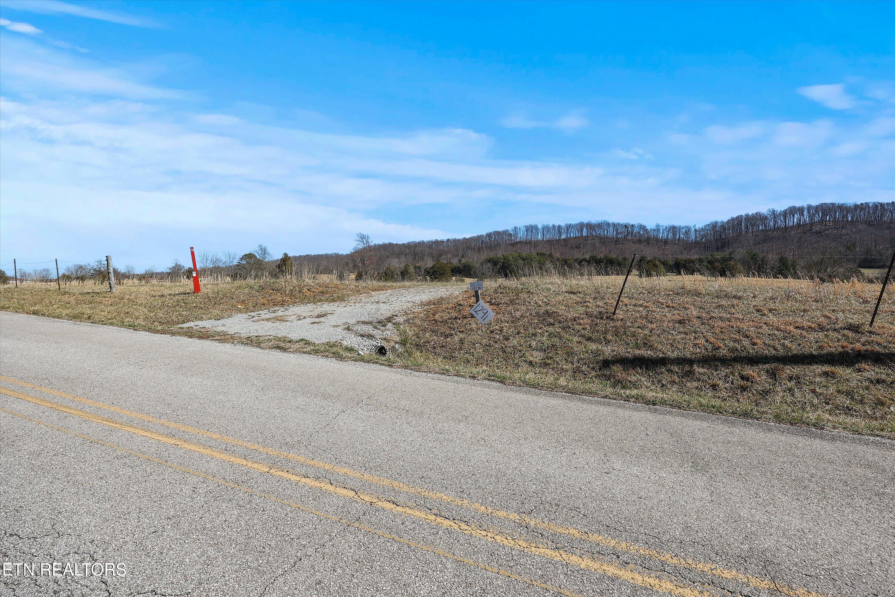 0 Paint Rock Valley Road Philadelphia TN 37846