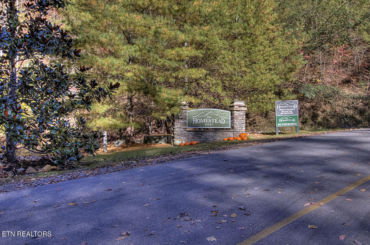 4903 Long Rifle Road Walland TN 37886