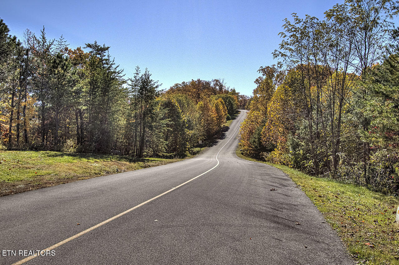 4903 Long Rifle Road Walland TN 37886