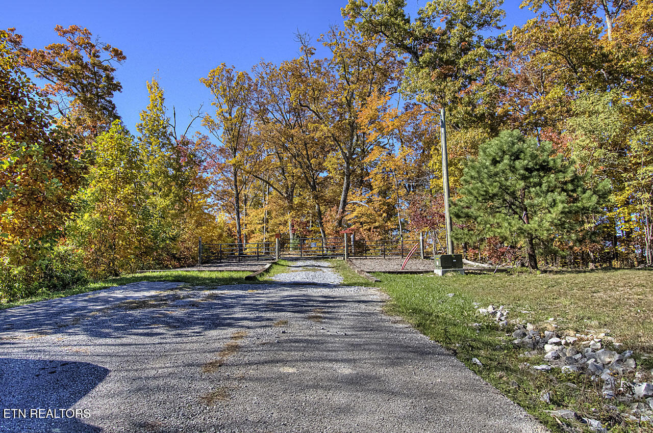 4903 Long Rifle Road Walland TN 37886