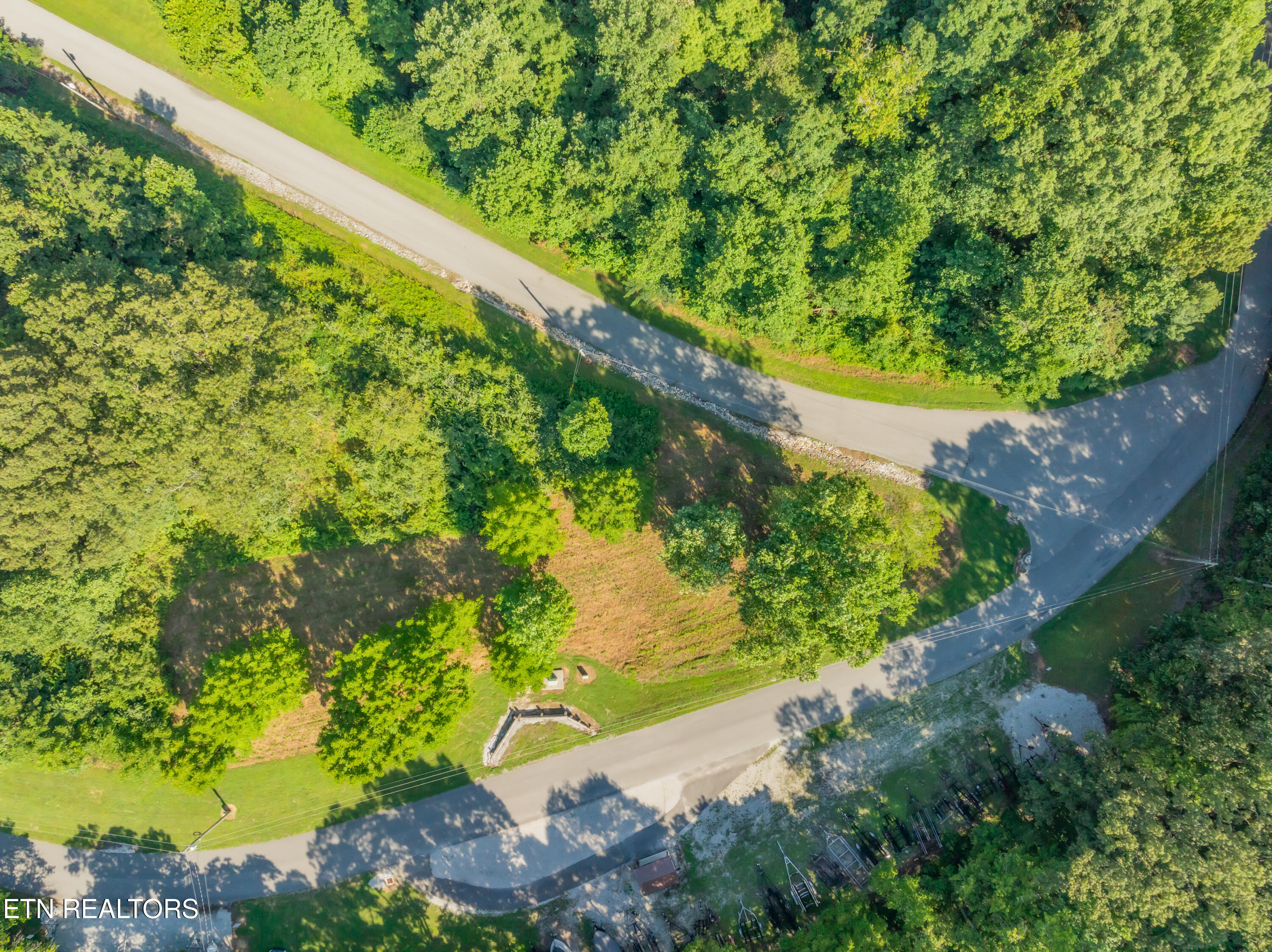 Lot 1 Shanghai Landing Lane Lafollette TN 37766