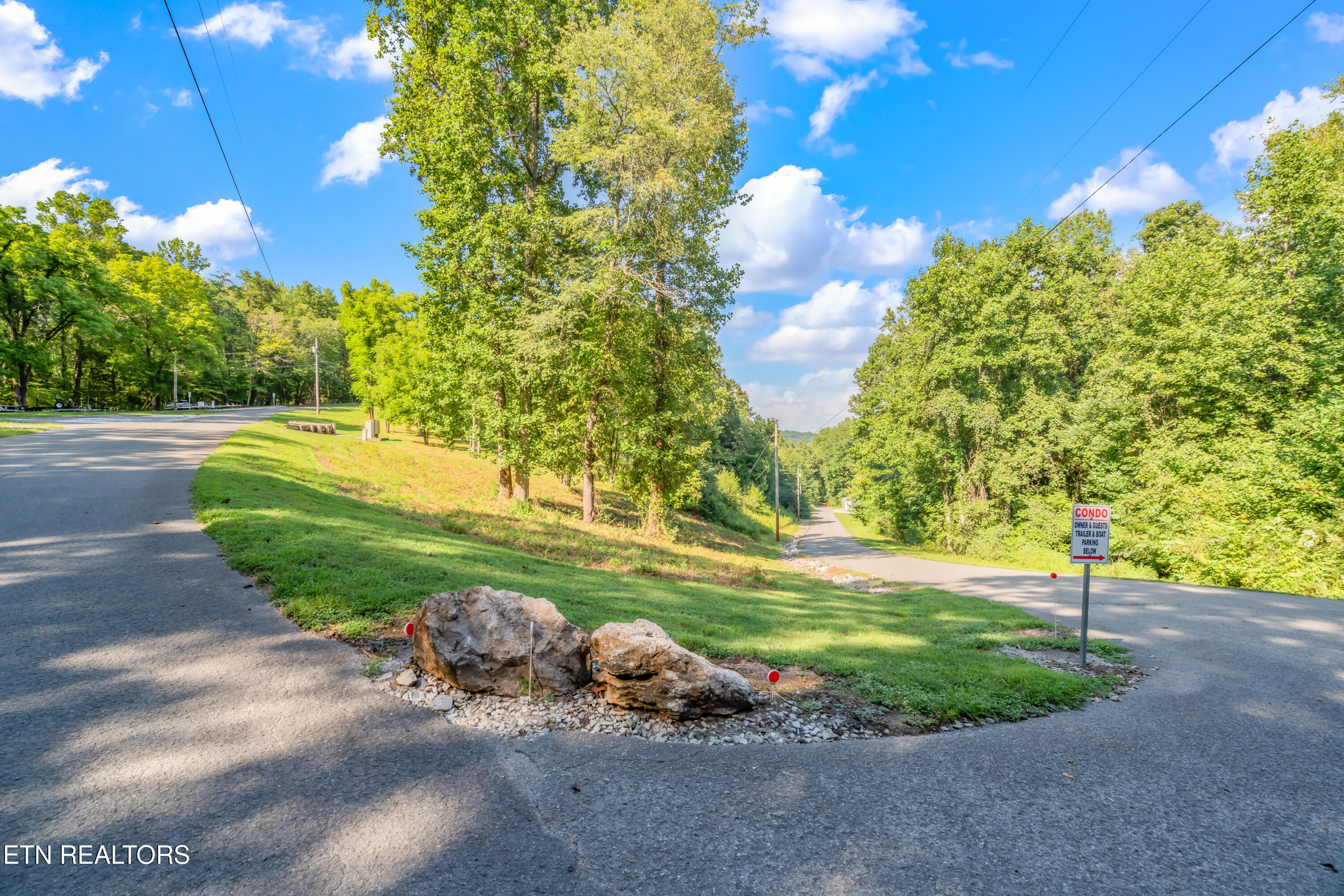 Lot 1 Shanghai Landing Lane Lafollette TN 37766