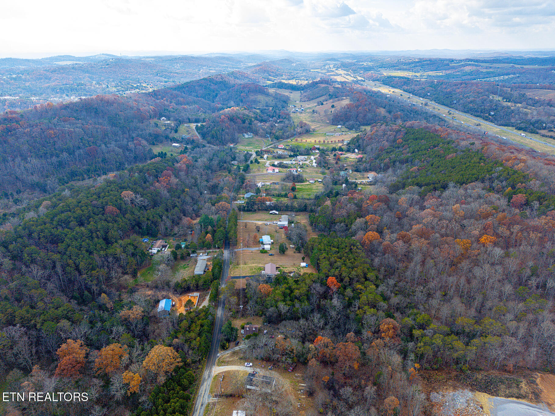 2131 Sockless Road Dandridge TN 37725