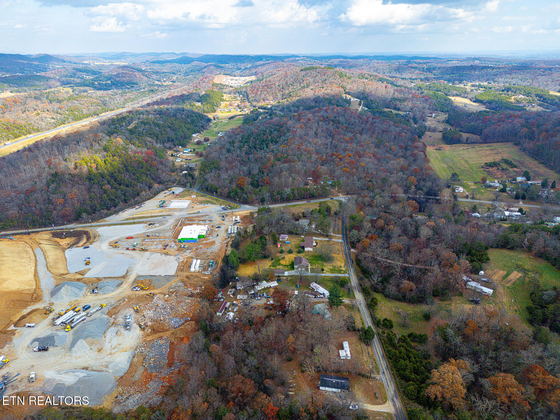 2131 Sockless Road Dandridge TN 37725