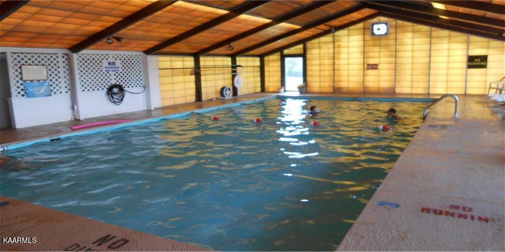 1534 E Cherokee Road Crossville TN 38572