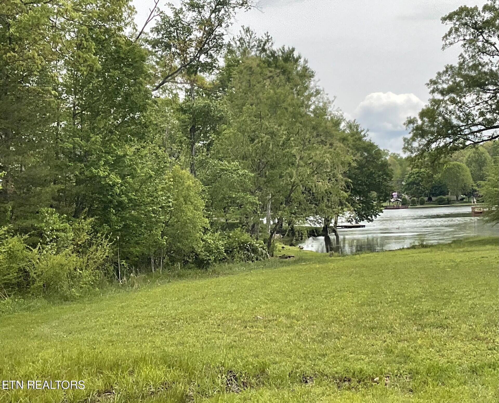 390 Deer Creek Drive Crossville TN 38571