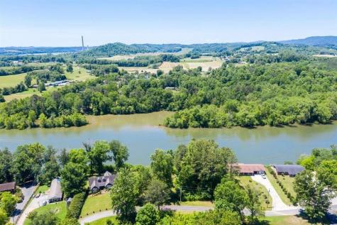 176 Lakewood Estates Lane Harriman TN 37748