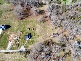 Howard Road Lafollette TN 37766