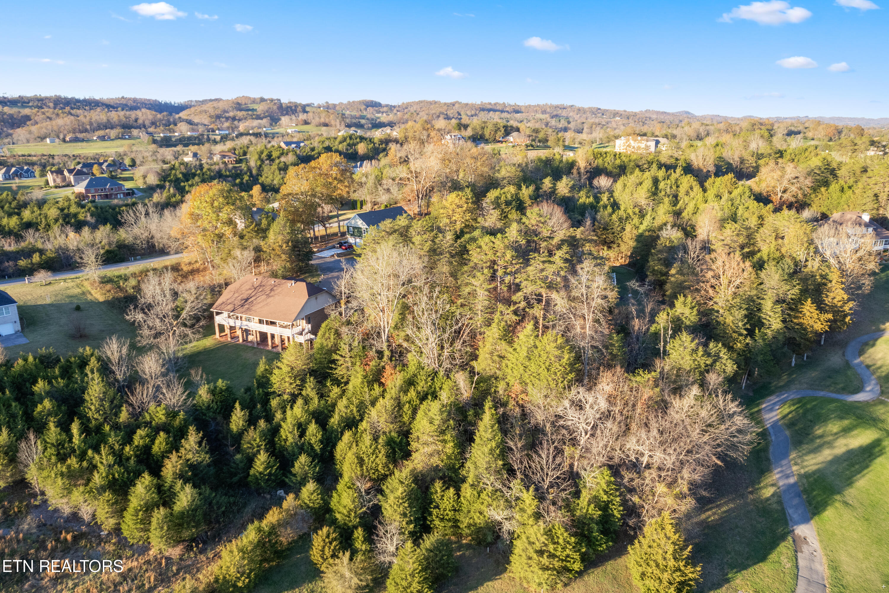 126 Legends Place Tazewell TN 37879