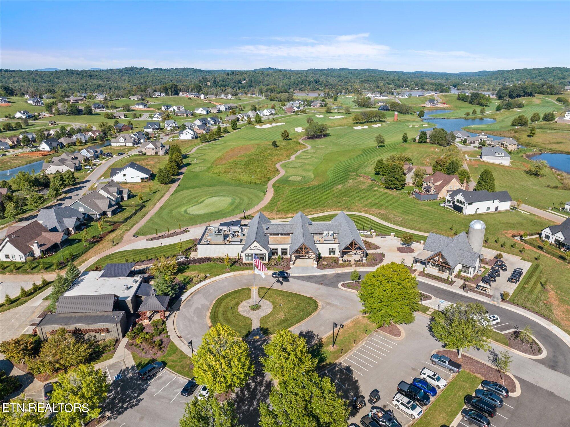 1479 Black Cove Lane Loudon TN 37774