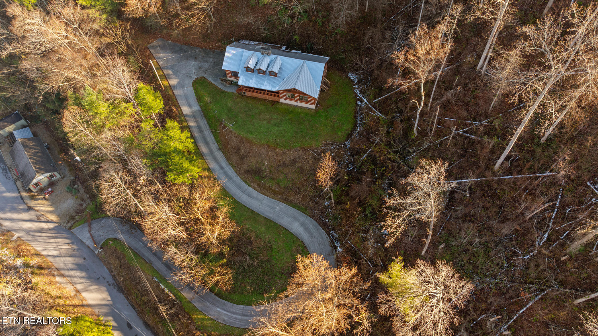 830 Sleepy Hollow Road Gatlinburg TN 37738