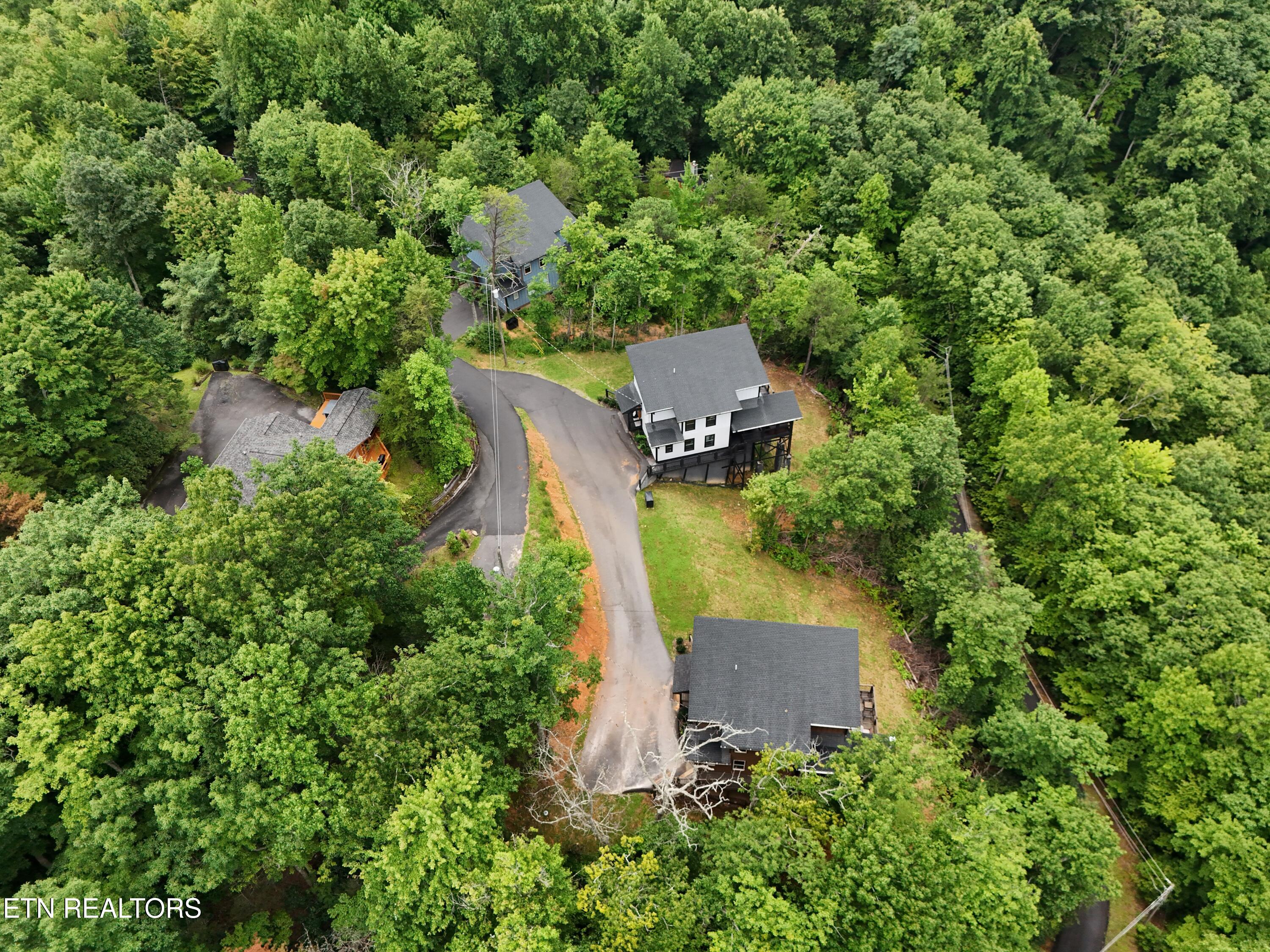 920 Black Gum Gap Road Gatlinburg TN 37738