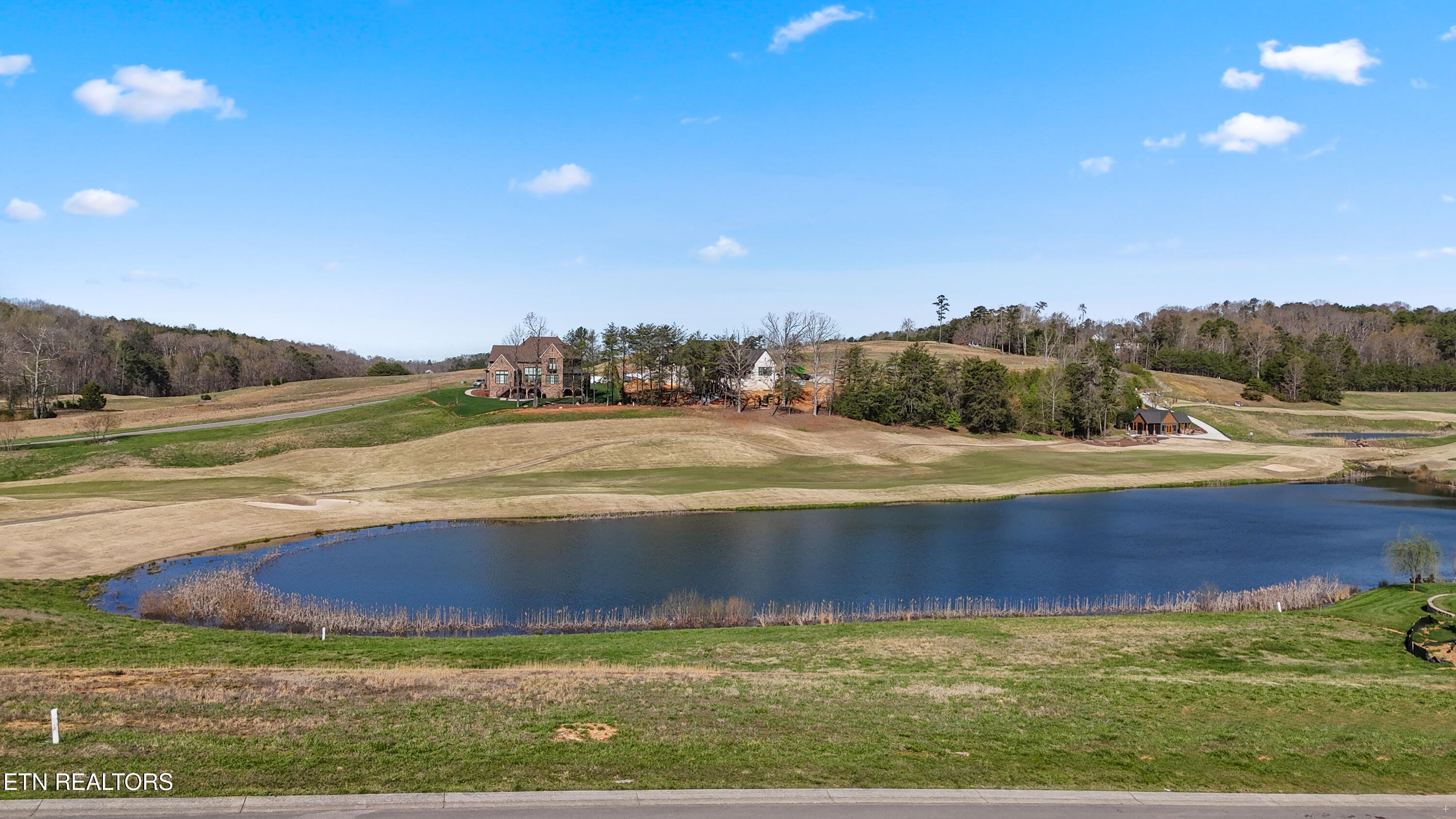 385 Navigator Drive Lenoir City TN 37772