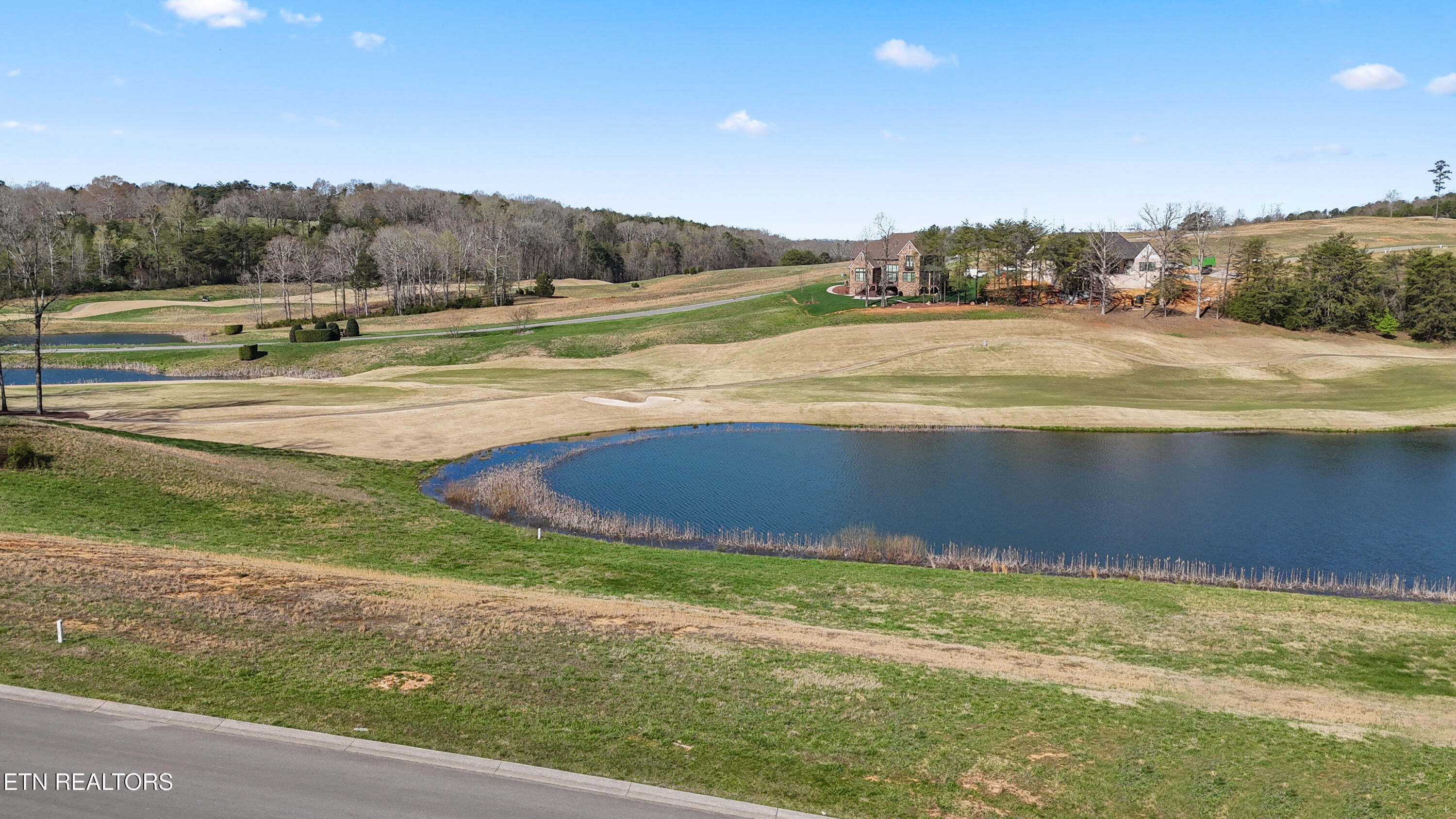 385 Navigator Drive Lenoir City TN 37772