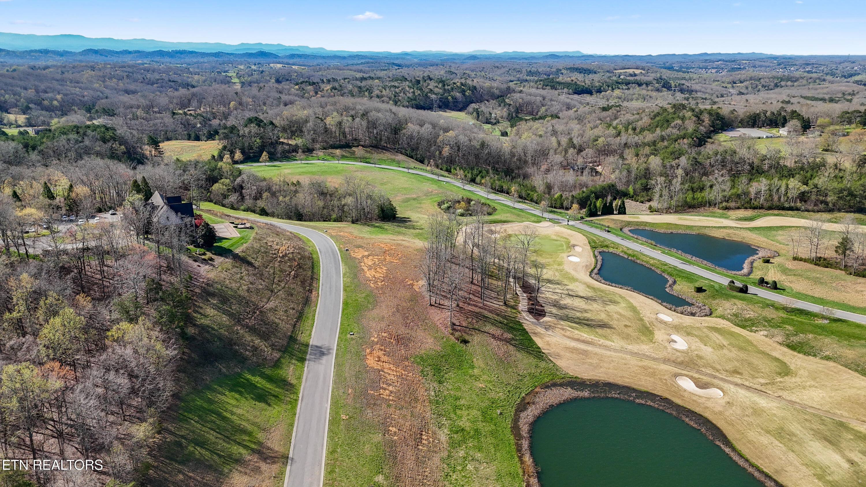385 Navigator Drive Lenoir City TN 37772