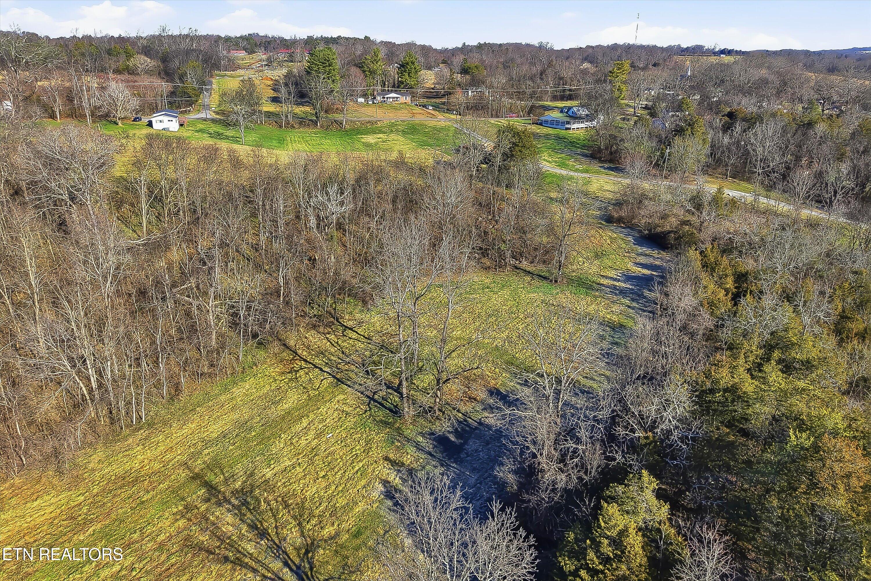 9708 Thorn Grove Pike Strawberry Plains TN 37871