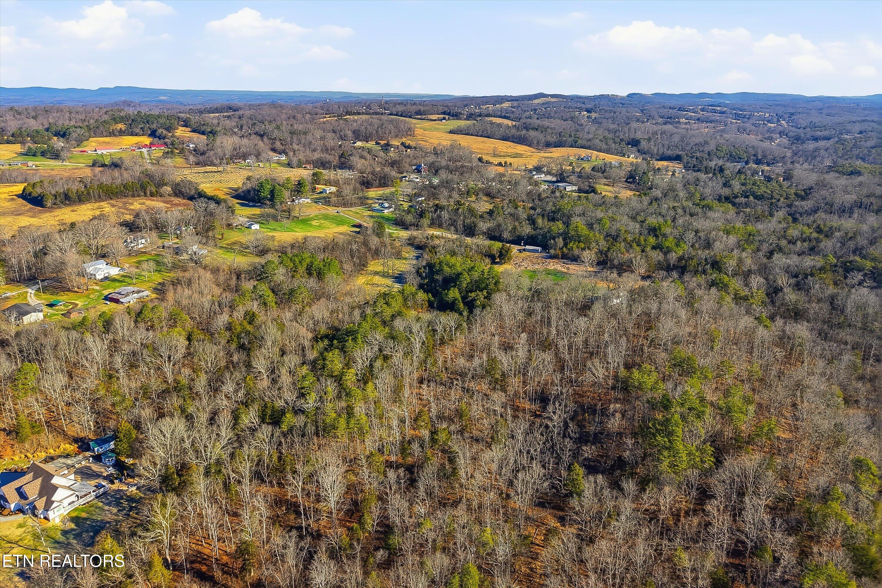 9708 Thorn Grove Pike Strawberry Plains TN 37871