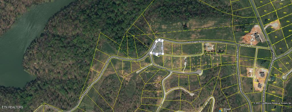 Bald Eagle Lane Hilham TN 38568