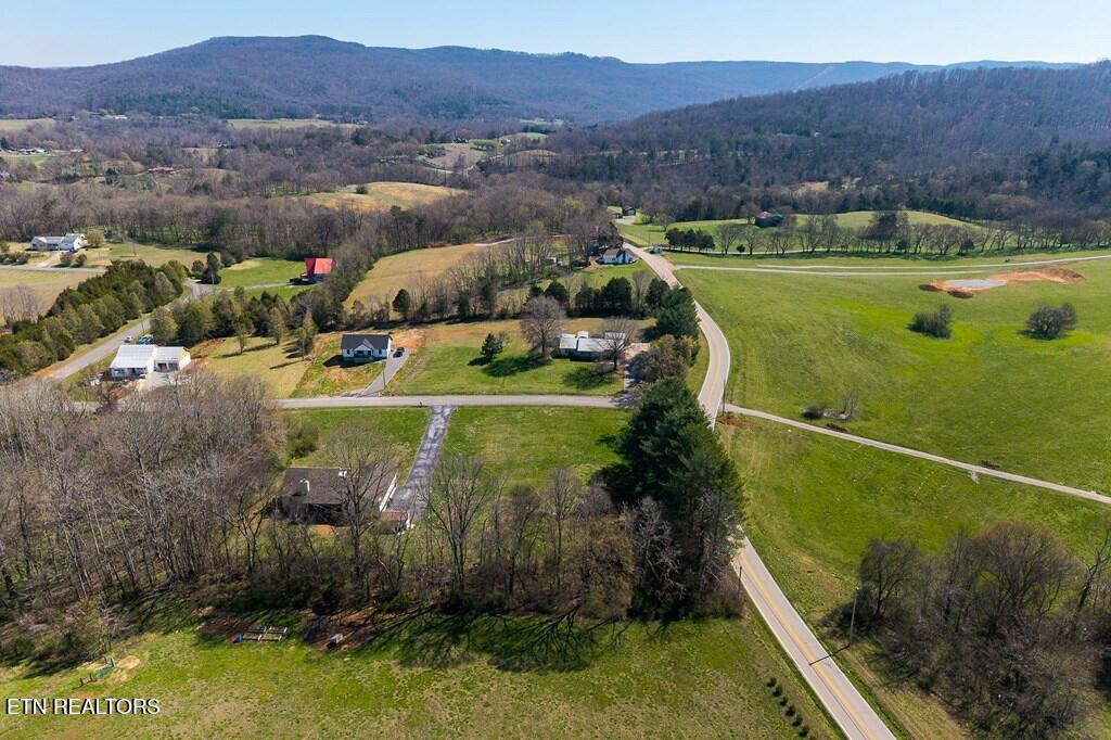 668 Webbs Camp Road Walling TN 38587