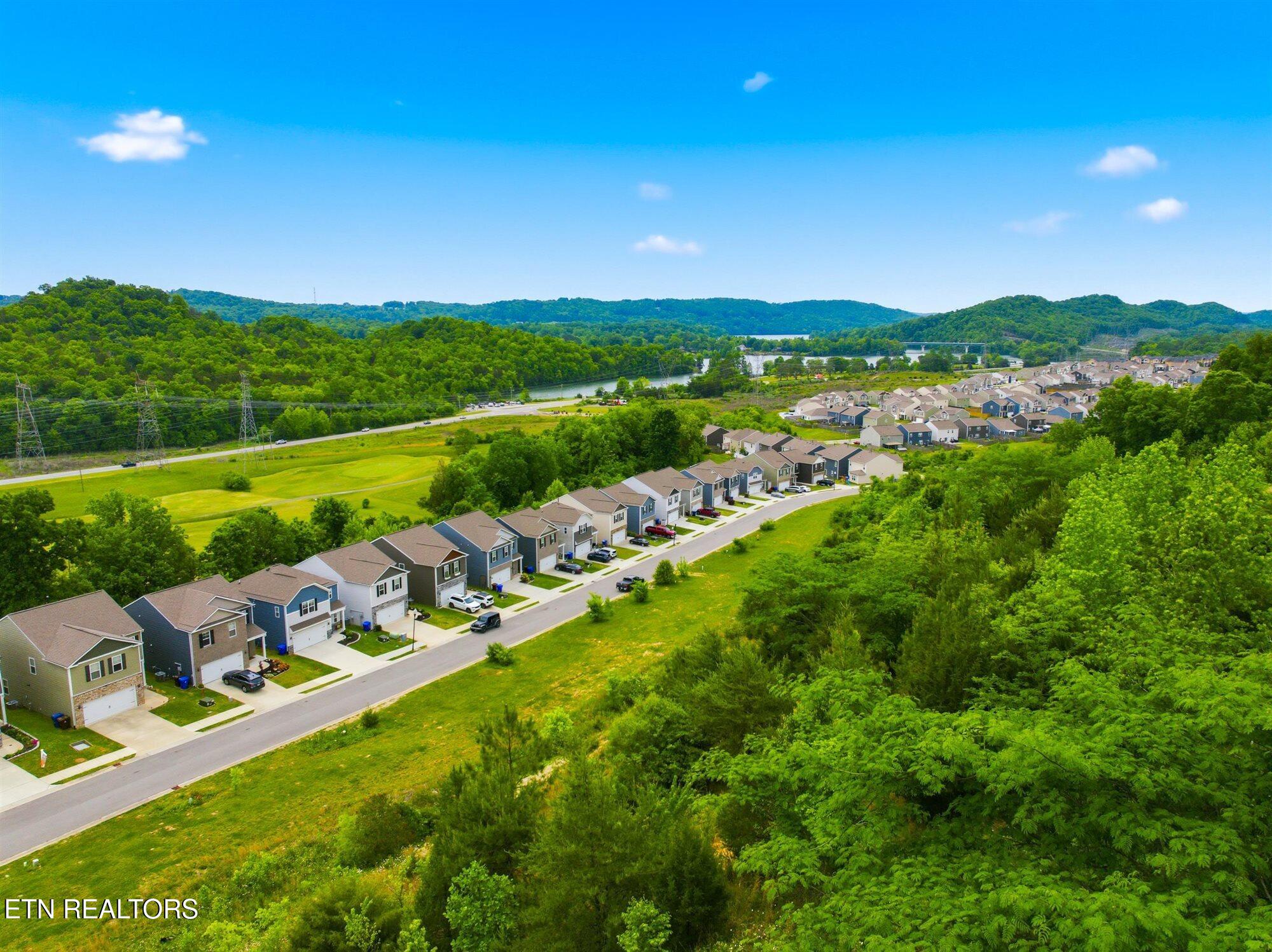 113 Harbour Pointe Lane Oak Ridge TN 37830