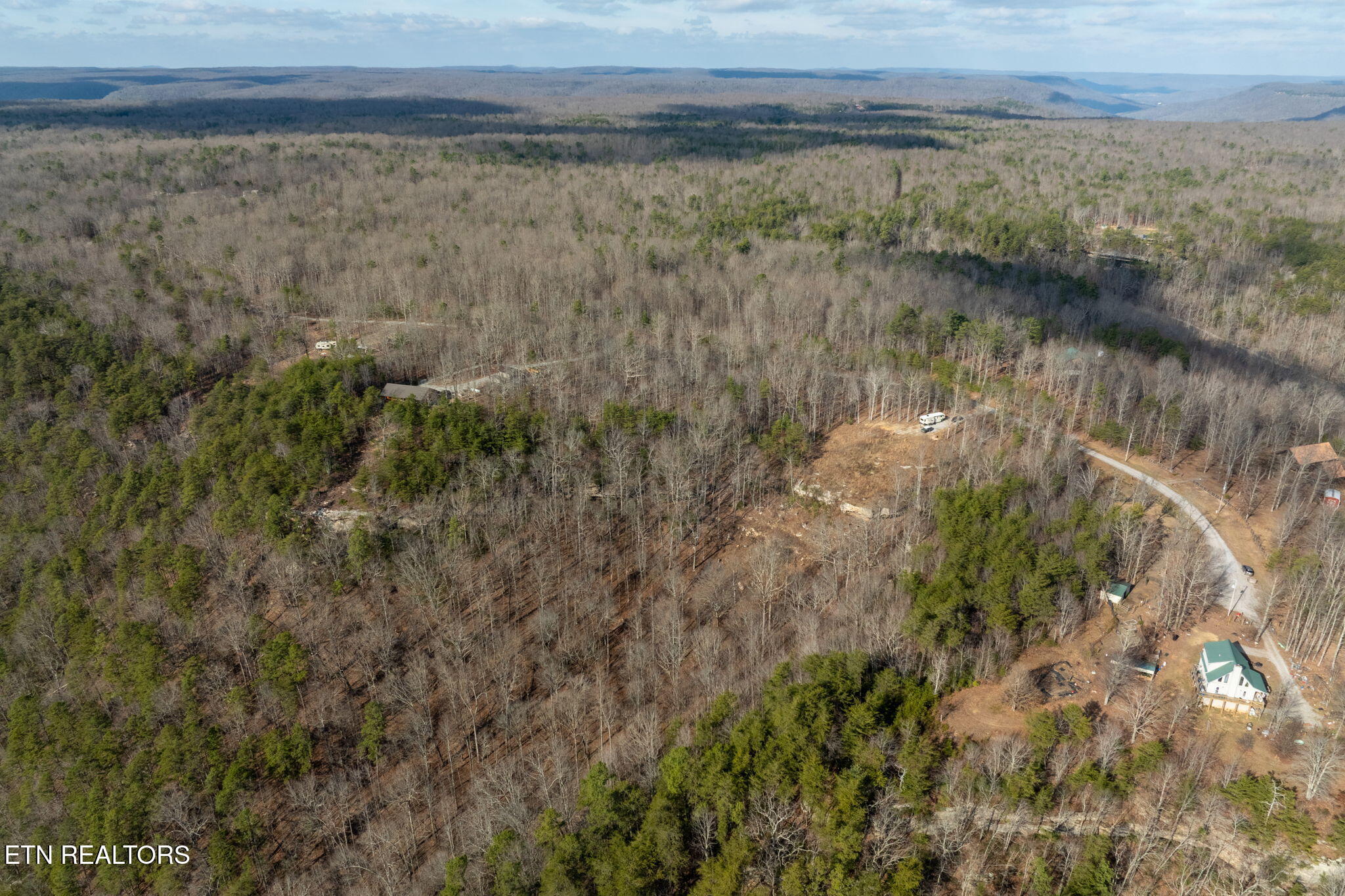 722 Flat Top View Lane Wilder TN 38589