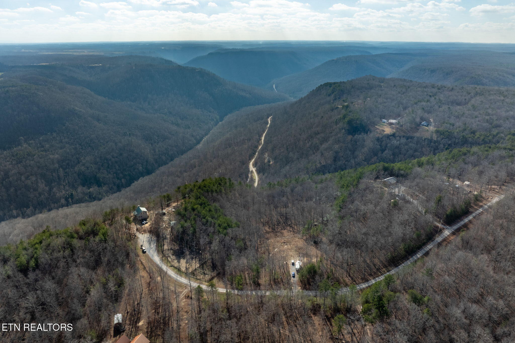722 Flat Top View Lane Wilder TN 38589