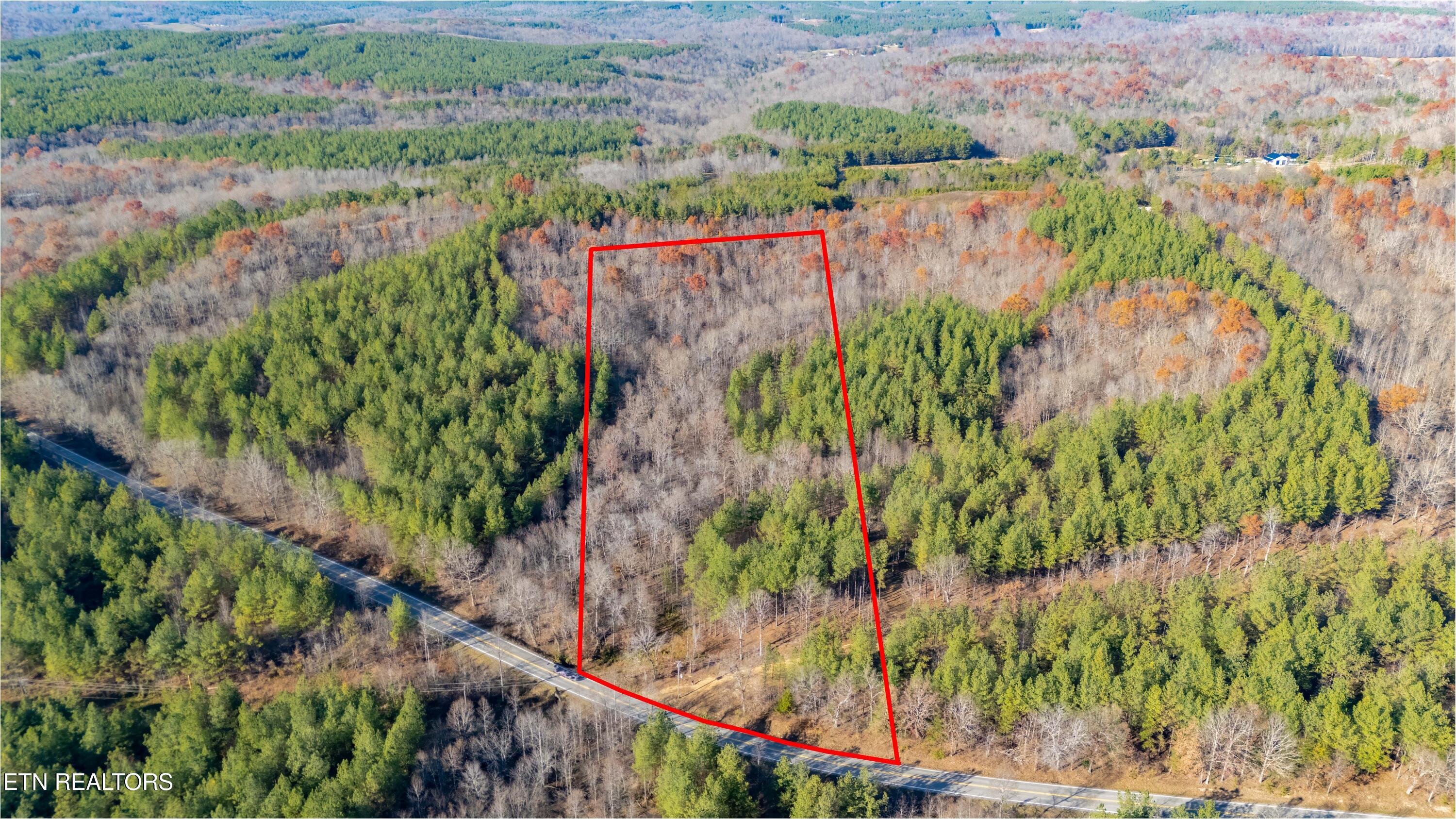 9745 Morgan County Highway Sunbright TN 37872