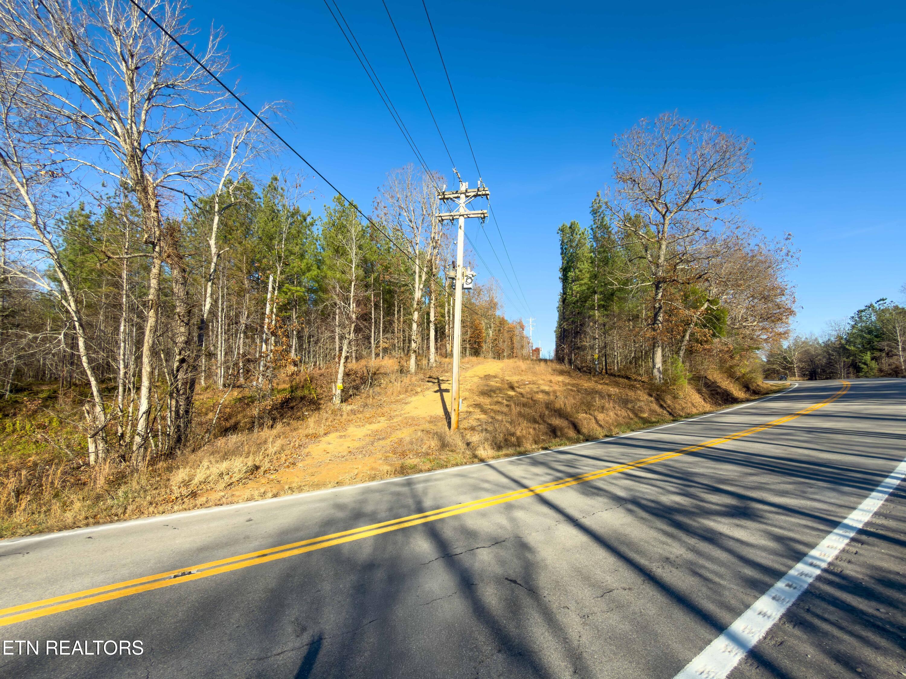 9745 Morgan County Highway Sunbright TN 37872
