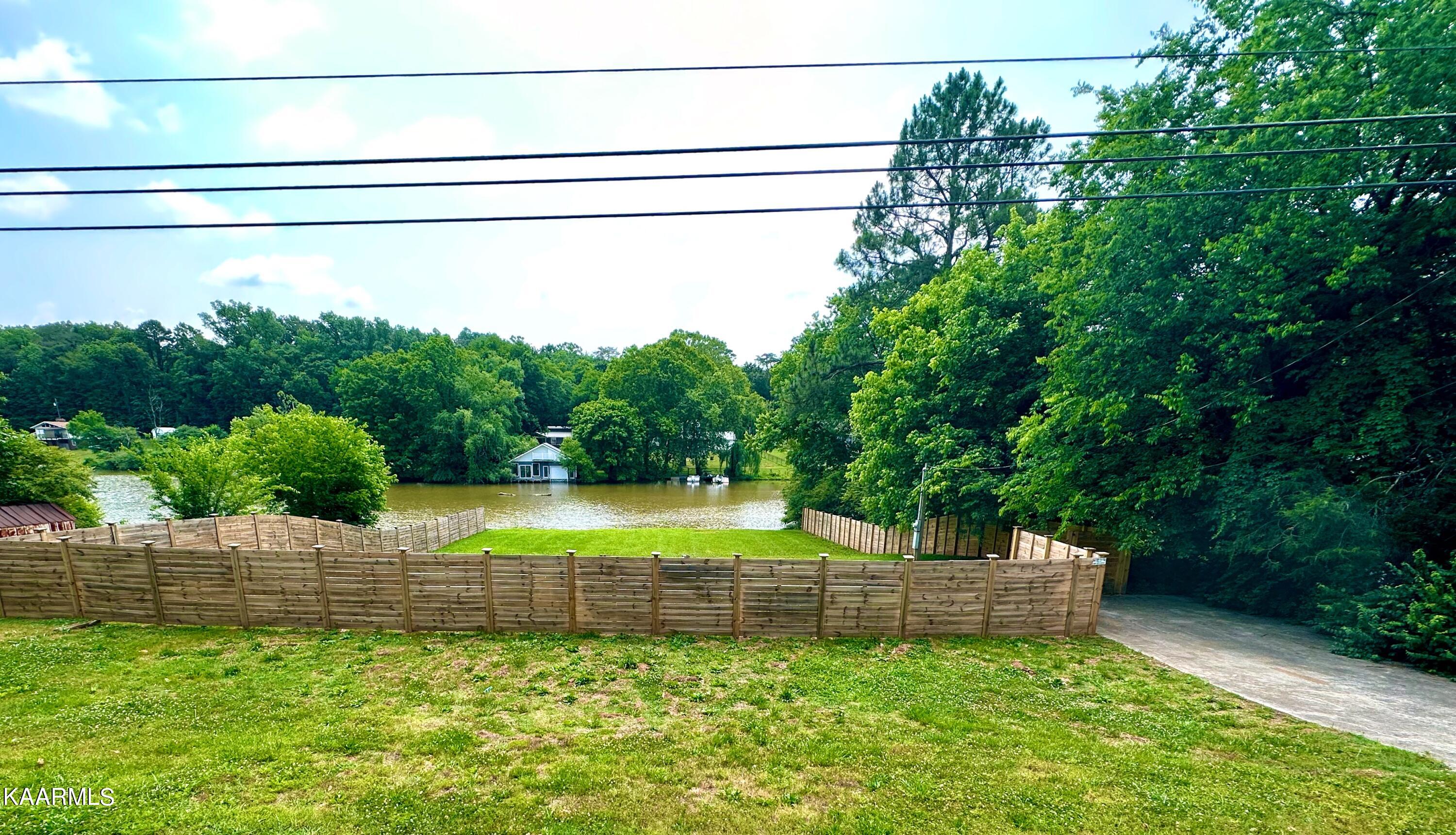 1567 Chandler Station Road Louisville TN 37777
