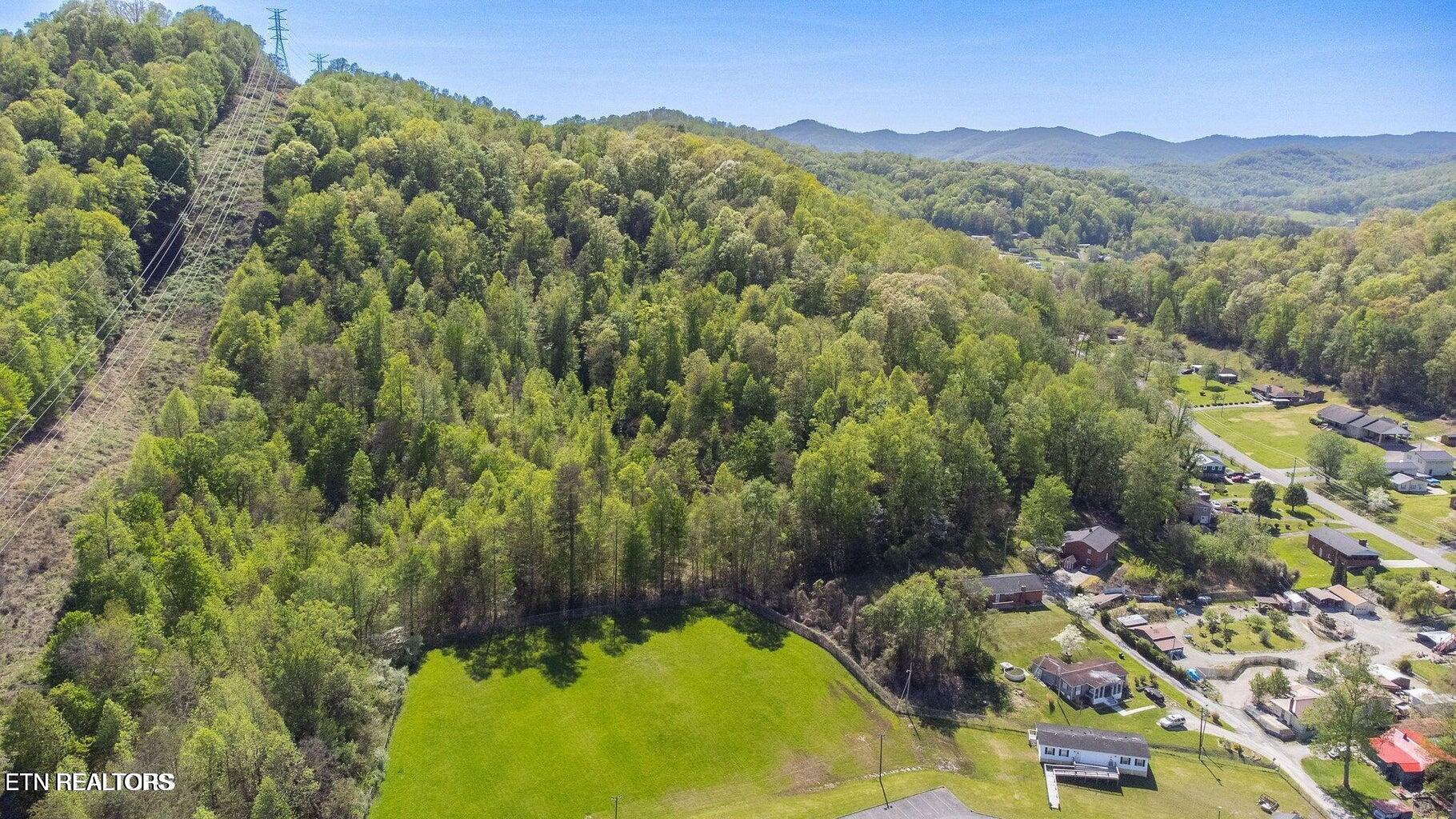 Morton Lane Jellico TN 37762