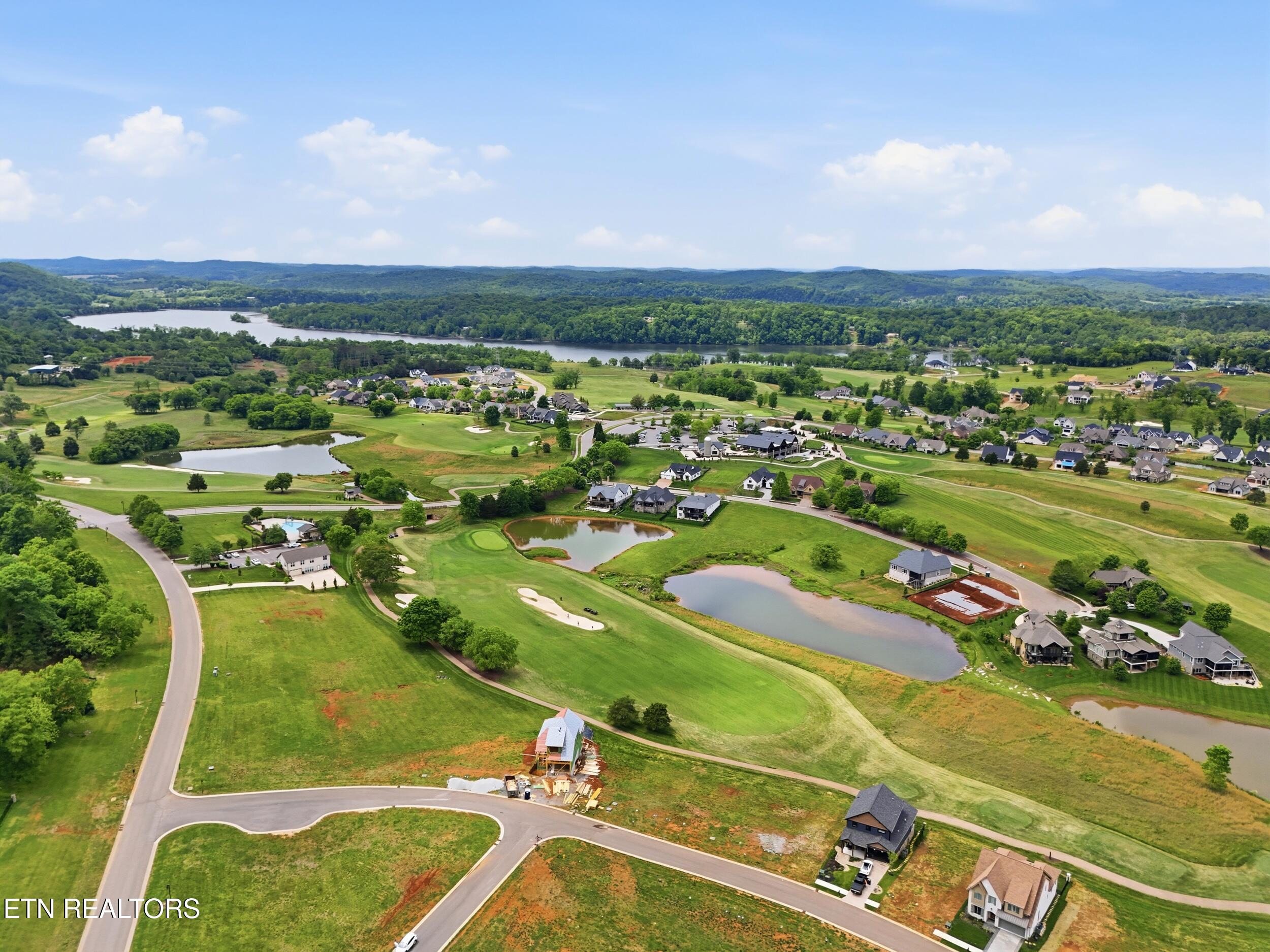 343 Black Bear Circle Loudon TN 37774
