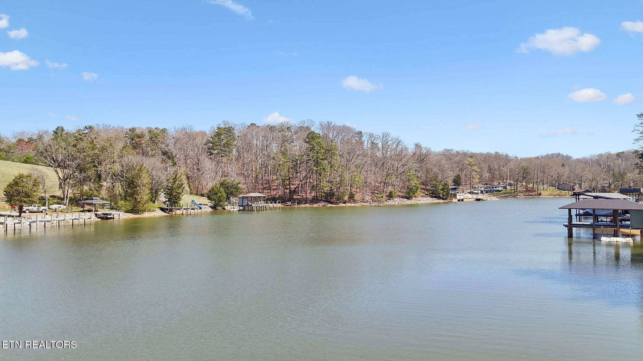 3798 Lakeland Drive Lenoir City TN 37772